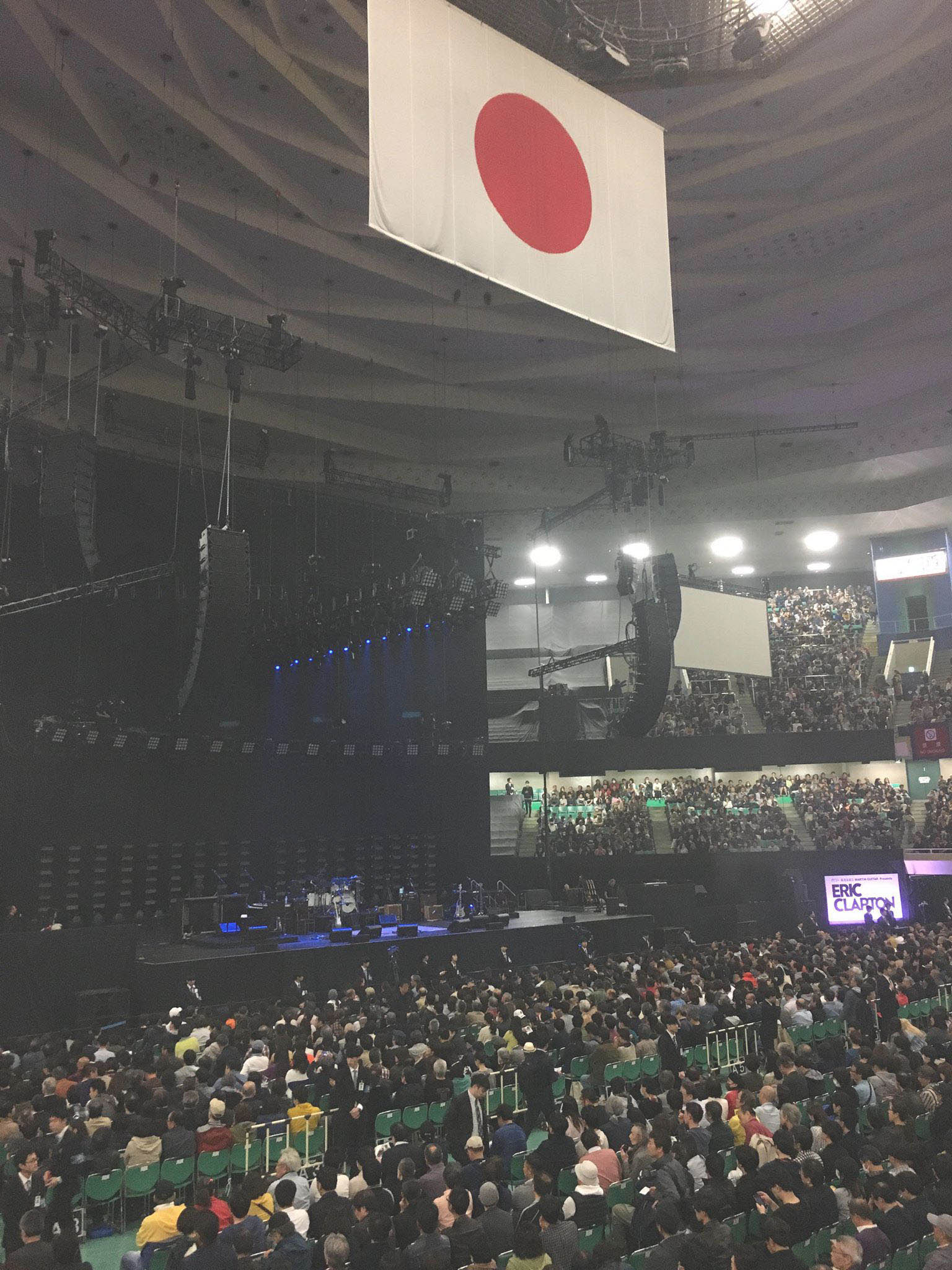 EC_2019-04-13 Budokan Live.jpg